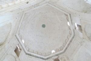 Bibi Ka Maqbara Historical Facts and Pictures | The History Hub