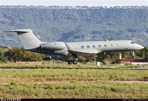 MM62332 Gulfstream G550 Italy Air Force Ruben Galindo JetPhotos