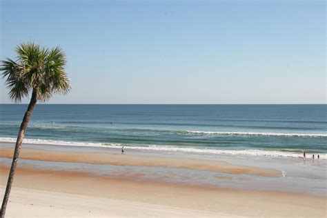 6 Pristine Clear Water Beaches In Alabama