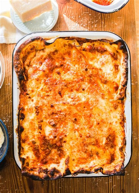 Classic Lasagna Bolognese With Ragù And Béchamel Sauce The Clever Carrot