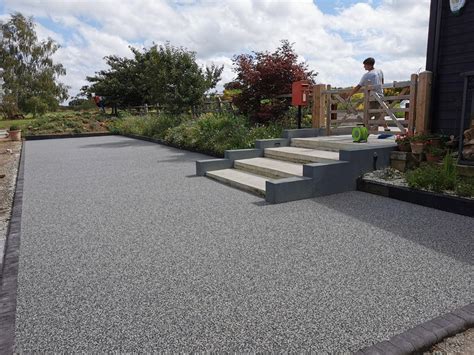 Resin Bound Surfaces Dgr Surfaces Resin Driveways In Kent