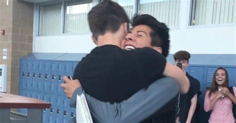 Beautiful A Straight Teen Has Asked His Gay Friend To Prom Artofit