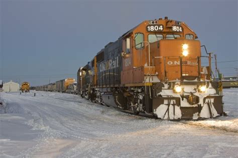 The Polar Bear Express train Moosonee Ontario - Photorator