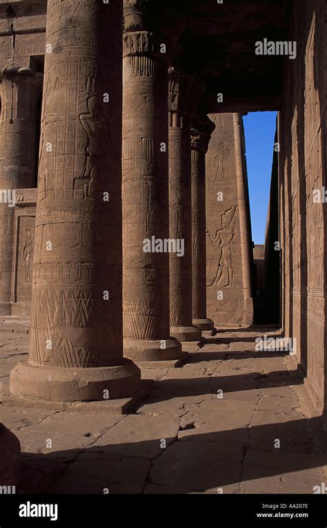 Egypt Edfou Temple Stock Photo Alamy