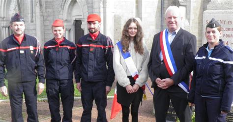 Savigny En Revermont C R Monie De Larmistice Les Soldats Du Feu L