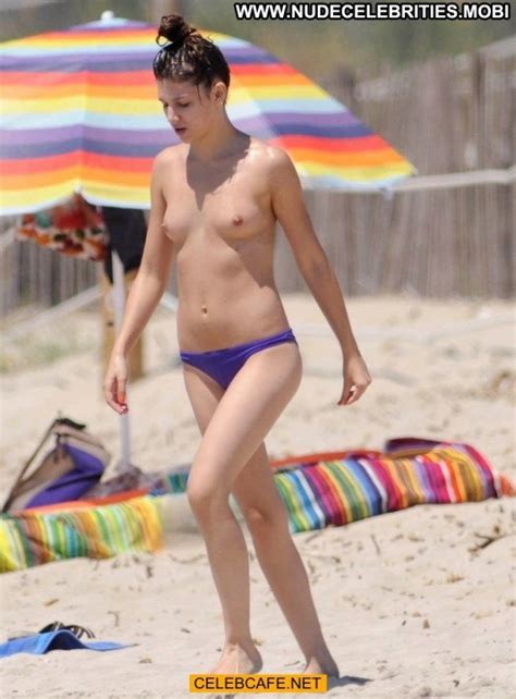 Ursula Corbero No Source Actress Posing Hot Beach Beautiful Toples