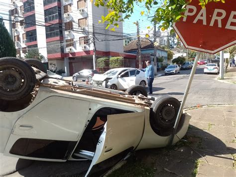 Moradores Reclamam De Acidentes Frequentes No Bairro Vila Rosa Ap S