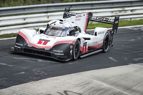 Video Porsche Hybrid Evo Verpulvert Nordschleife Record