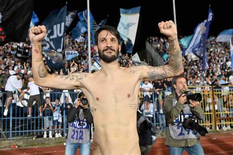 Luis Alberto Napoli Tutto Vero De Laurentiis Pensa Allo Scambio