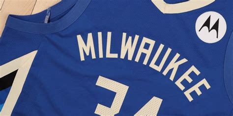 Milwaukee Bucks Unveil New Uniforms PHOTOS Oggsync