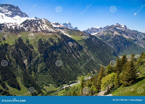 Klausenpass Stock Photo Image Of Glarus Mountain Solitude 221749136