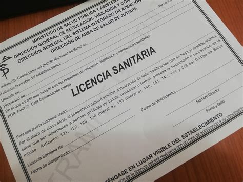 Más de 14 mil establecimientos de salud cuentan con licencia sanitaria