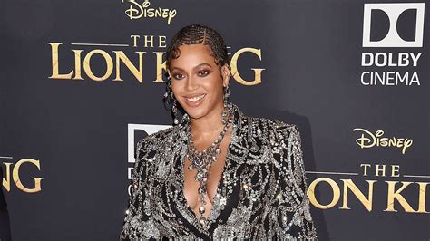 Zien Blue Ivy Lijkt Als Twee Druppels Water Op Moeder Beyoncé