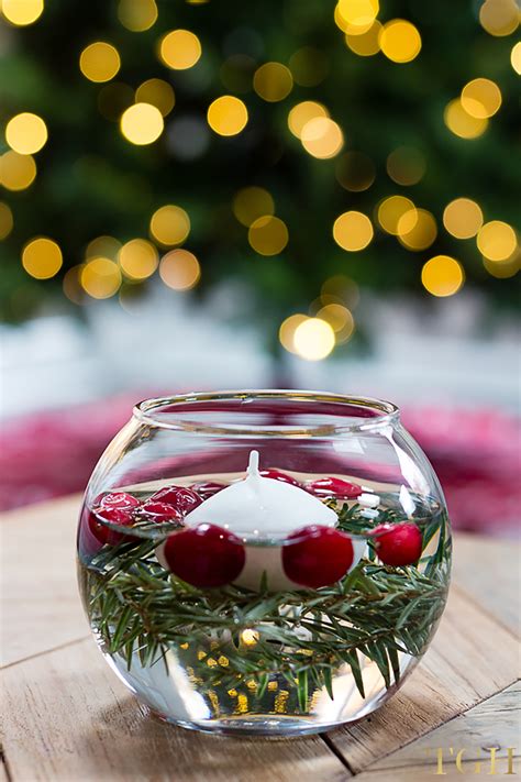 10 Easy DIY Holiday Centerpieces To Dress Up Your Table Truly Engaging