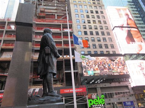 2021 Father Francis P Duffy Bronze Statue Times Square 383… Flickr