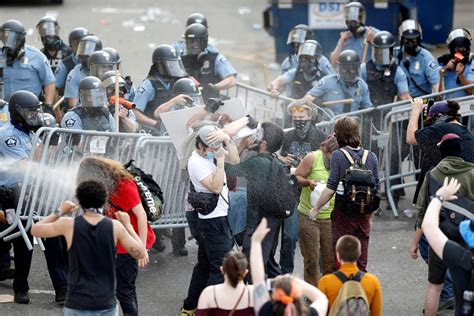 Las Fotos De Las Protestas Y Los Saqueos En Minneapolis Por La Muerte