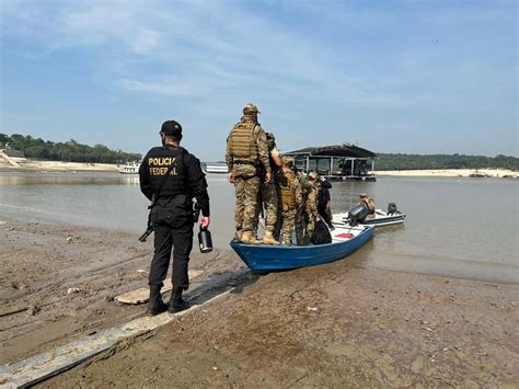 PF destrói dragas destinadas ao garimpo ilegal Polícia Federal