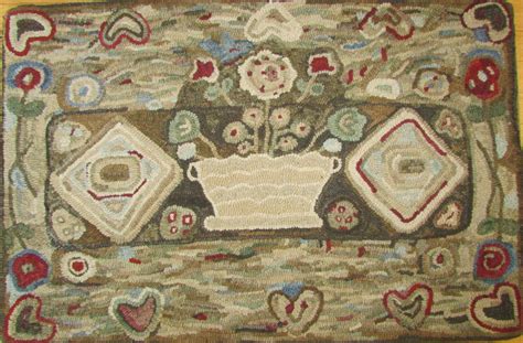 Pin By Phyllis Shapiro On Antique Hooked Rugs Hooked Rugs Primitive