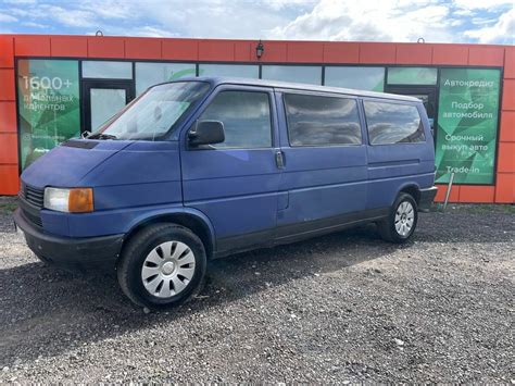 Купить б у Volkswagen Transporter T4 Long 2 4d MT 78 л с дизель