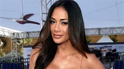 Nicole Scherzinger Shows Off Incredible Skill In Skin Tight Wetsuit Hello