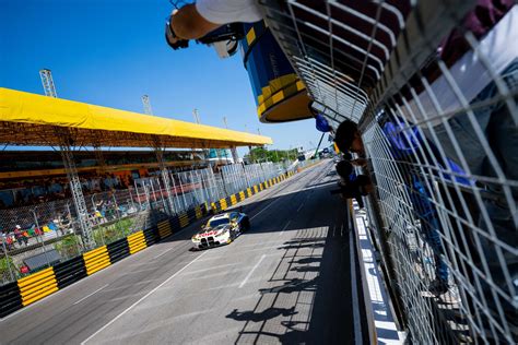 FIA GT World Cup Augusto Farfus Takes The BMW M4 GT3 To The Podium On