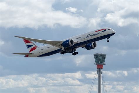 G Zbkk British Airways 787 900 Departing Lhr Bound For Del Flickr