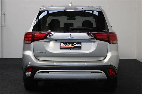 2019 Mitsubishi Outlander Ls 7 Seater 4wd On Handshake