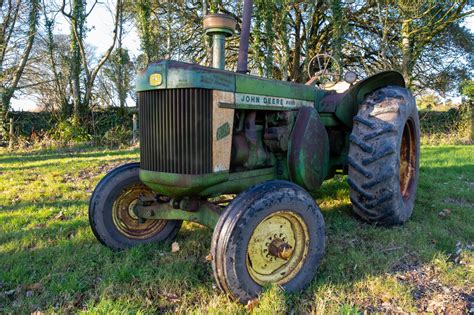 John Deere 820 Black Dash Classic Tractor Collection