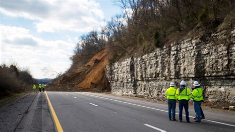 I 24 Mudslide In Nashville Could Take At Least A Week To Clear Tdot Says