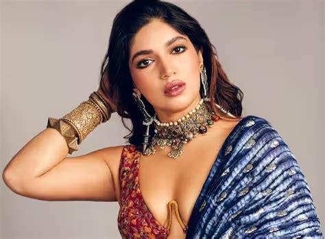 Bhumi Pednekar Did A Bold Photoshoot Wearing A Netted Golden Blouse Seeing The Pictures The