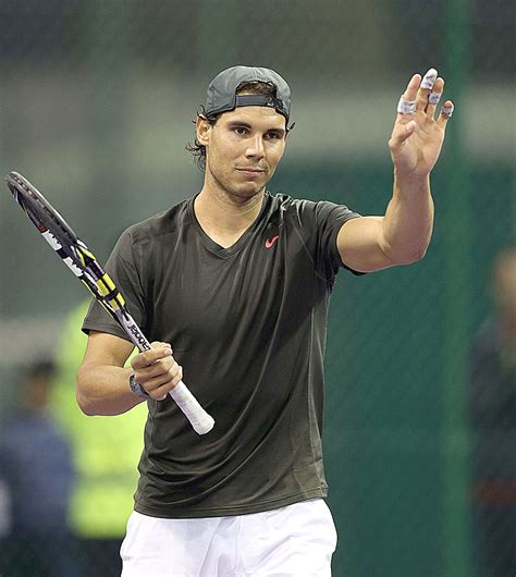 Ténis Rafaél Nadal volvió a poner en duda su presencia en Roland