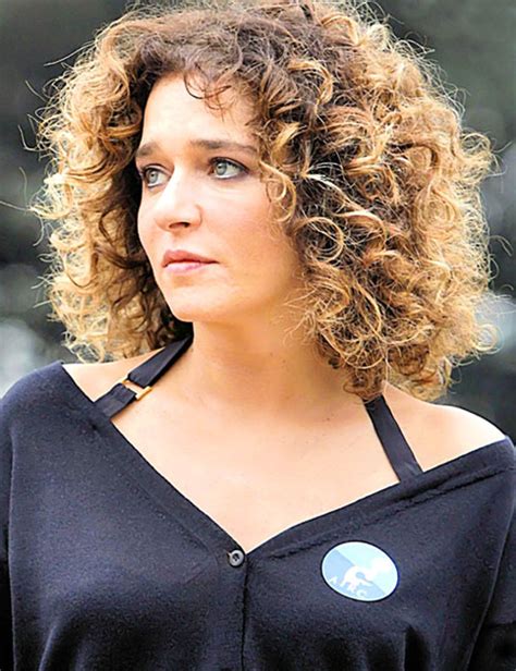 Valeria Golino Benicio Del Toro