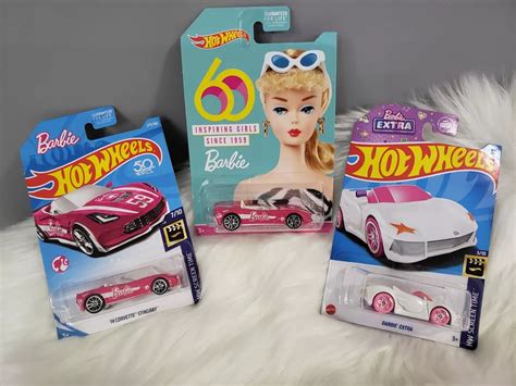 Hot Wheels Barbie 60th Anniversary 14 Corvette Stingray