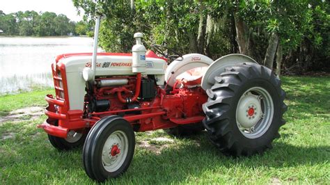 1958 Ford 801 Powermaster Diesel Tractor Collectors Weekly Tractors Ford Tractors Classic