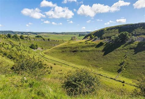 10 BEST Derbyshire Dales Walks in the Peak District – Peak District Walks