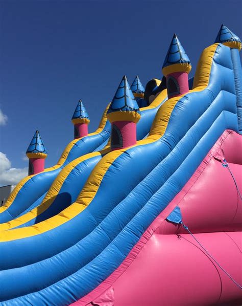 7,000+ Best Bouncy Castle Photos · 100% Free Download · Pexels Stock Photos