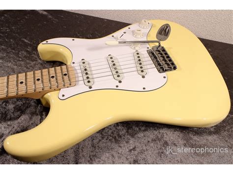 中古即決 Fender Japan Exclusive Yngwie Malmsteen Signature