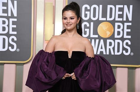 Selena Gomez Returns To Instagram After Long Break Billboard