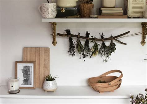 25 Homemade DIY Herb Drying Rack Ideas