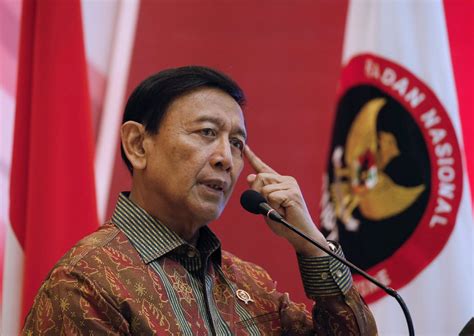 El ministro de Seguridad indonesio estable tras ser apuñalado por un