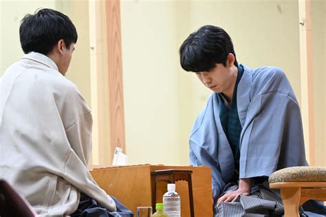 【jt杯】藤井聡太7冠に敗れた菅井竜也八段「一番急所の局面で間違え」得意の「四間飛車」不発 社会写真ニュース 日刊スポーツ