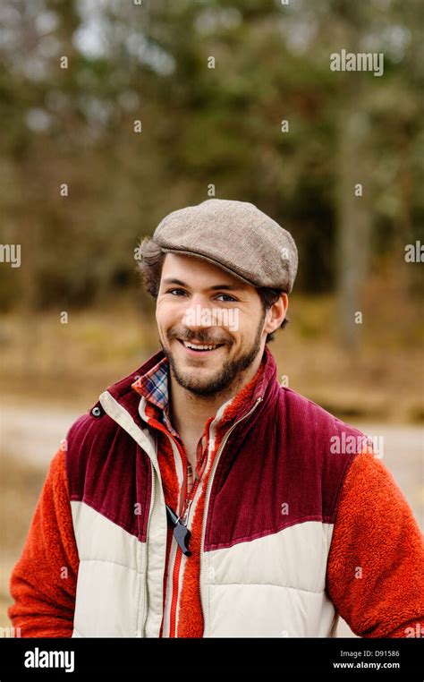 Portrait of smiling man Stock Photo - Alamy