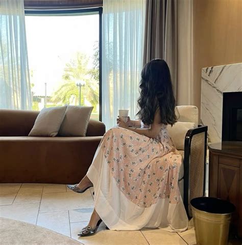 Pin di 𝐹𝓇𝒶𝓃𝒸𝒽𝑒𝓈𝒸𝒶 su chic and girly Beautiful Hot