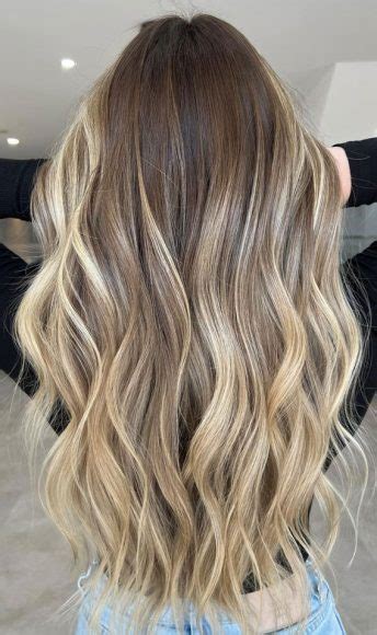 Ways To Wear Spring S Best Hair Colours Deep Sandy Blonde