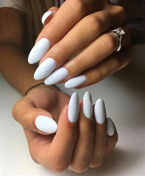 35 Short Almond Nail Designs To Consider For Your Next Manicure Artofit