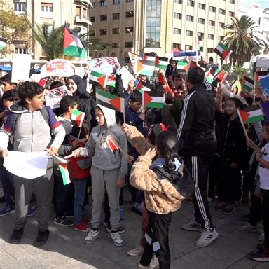 Tunisie Des Enfants Organisent Un Rassemblement De Soutien La