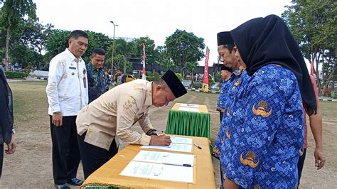 Tenaga Guru Dan Tenaga Teknis Di Palu Terima Sk Pppk Madika