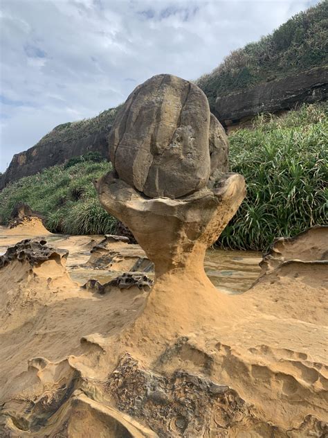 The Way Wind Eroded This Rock R Mildlyinteresting