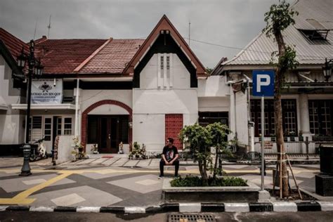 Menparekraf Terkesan Wajah Baru Kawasan Wisata Heritage Bandar Grissee