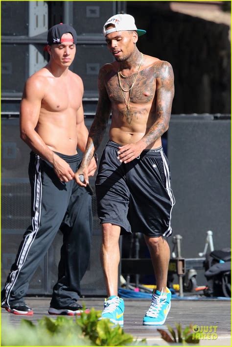 Photo Chris Brown Shirtless For Hawaiian Rehearsal Photo